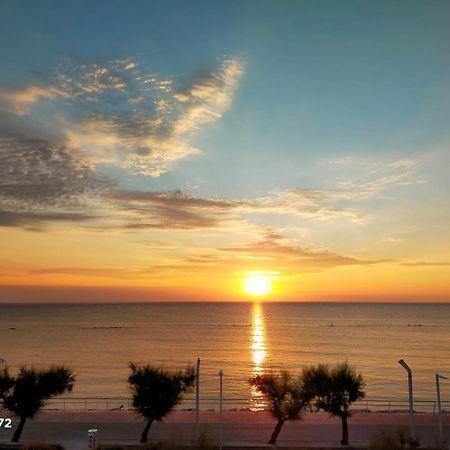 Hotel Metropol Pesaro Ngoại thất bức ảnh
