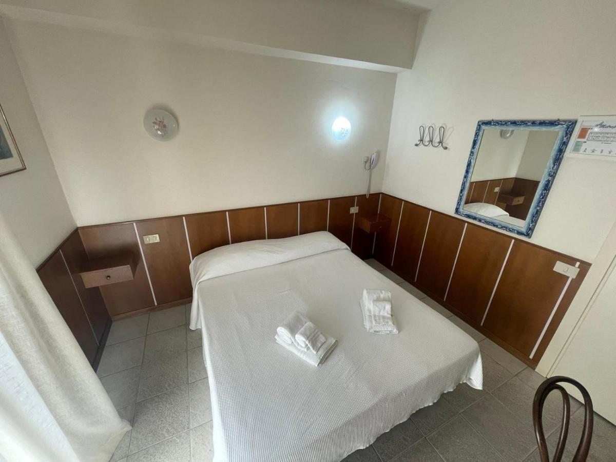 Hotel Metropol Pesaro Ngoại thất bức ảnh