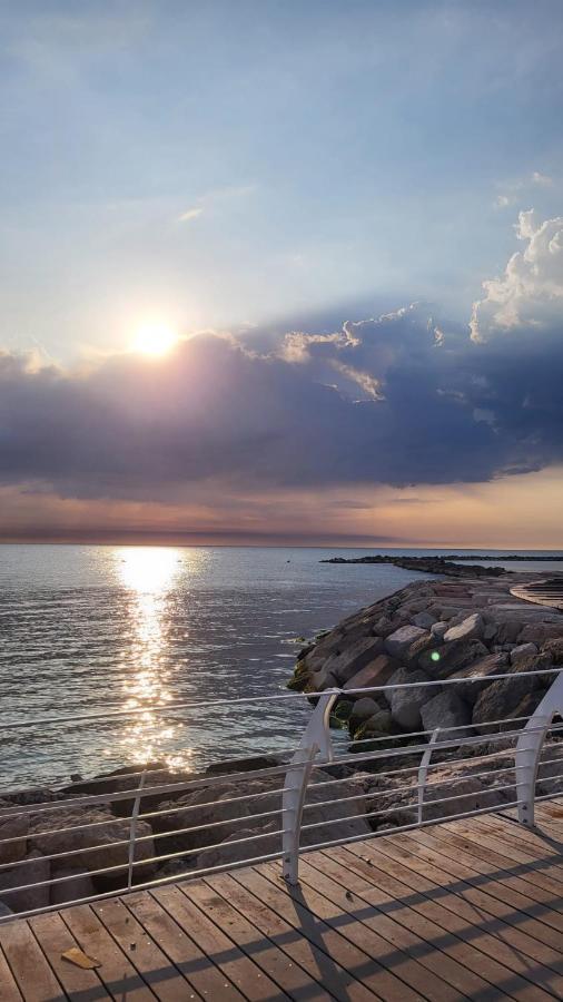 Hotel Metropol Pesaro Ngoại thất bức ảnh