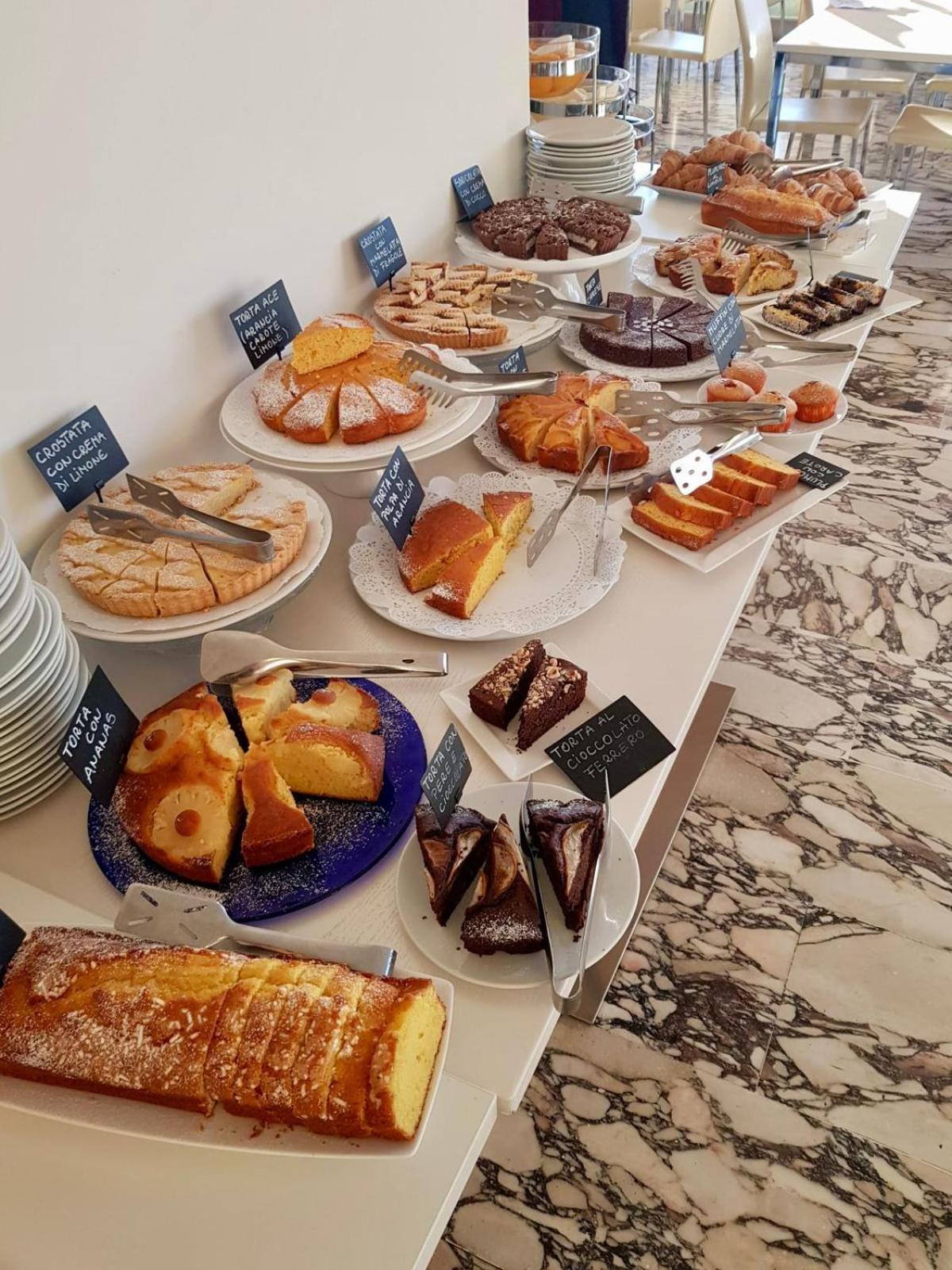 Hotel Metropol Pesaro Ngoại thất bức ảnh